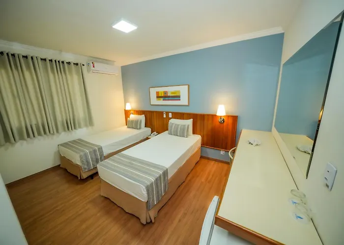Hotel Riviera Lins