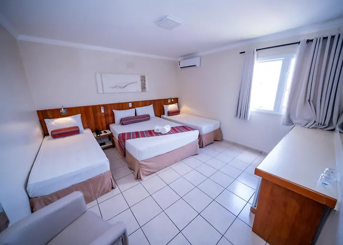 Hotel Riviera Lins